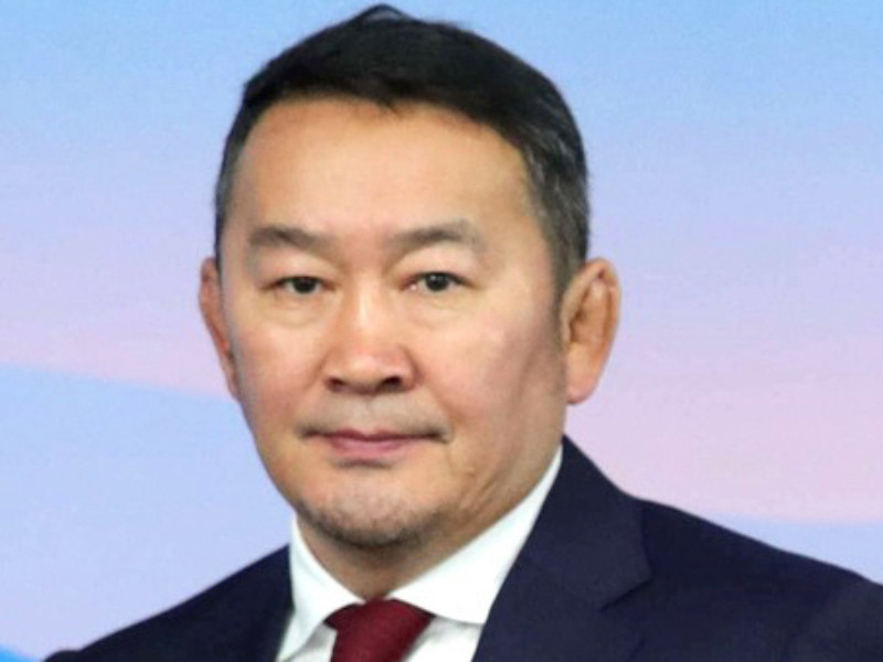 Президент Монголии Халтмаагийн Баттулга изолирован на 14 дней после завершения однодневного визита в Китай, совершенного на фоне вспышки коронавируса
