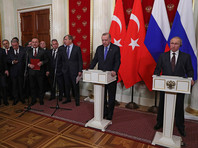 На итоговой пресс-конференции российский лидер сообщил, что Москва и Анкара согласовали документ по урегулированию ситуации в Сирии. Соглашение включает три пункта: прекращение огня, создание "коридора безопасности" в Идлибе, а также российско-турецкое патрулирование трассы M4 на территории республики