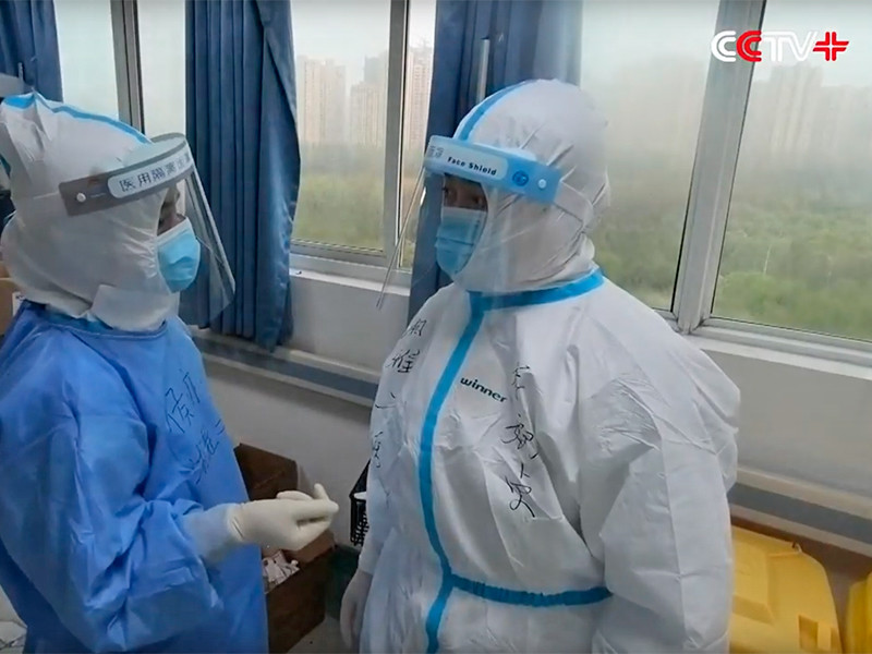 В Китае впервые с начала года не зарегистрировано новых смертей от коронавируса за сутки

