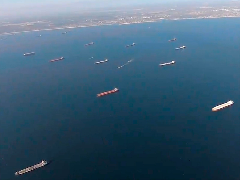 Напротив Южной Калифорнии скопились 24 танкера, полных нефти