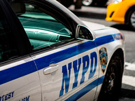 Полиция Нью-Йорка обнаружила у похоронного бюро грузовики с десятками разлагающихся тел