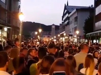 В Черногории задержание епископа за нарушение карантина привело к протестам. Полиция применила слезоточивый газ