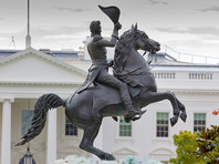 Повредившим статую президента Джексона в Вашингтоне  предъявили обвинения в попытке уничтожения федеральной собственности