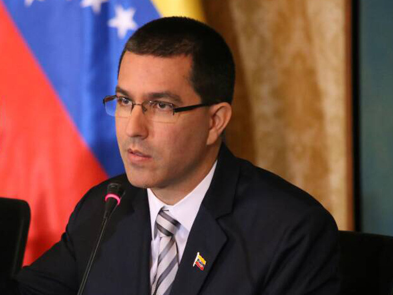 МИД Венесуэлы потребовал от посольств Испании и Франции выдать чиновников, причастных к попытке вторжения в страну