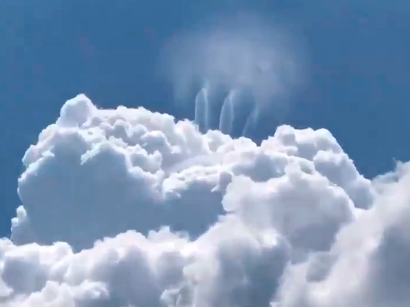 В Алабаме появилось облако с "короной". Объяснить это явление пока не удается (ВИДЕО, ФОТО)