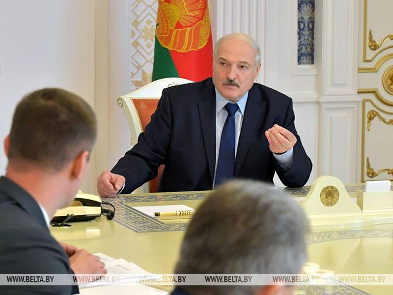 Александр Лукашенко провел совещание по работе стройотрасли, на котором прокомментировал нынешние события в стране