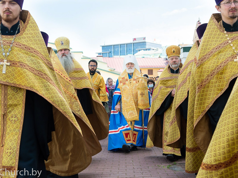 Руководство Белорусской православной церкви (БПЦ) напомнило духовенству, что они обязывались не участвовать в политике, чтобы не раскалывать общество