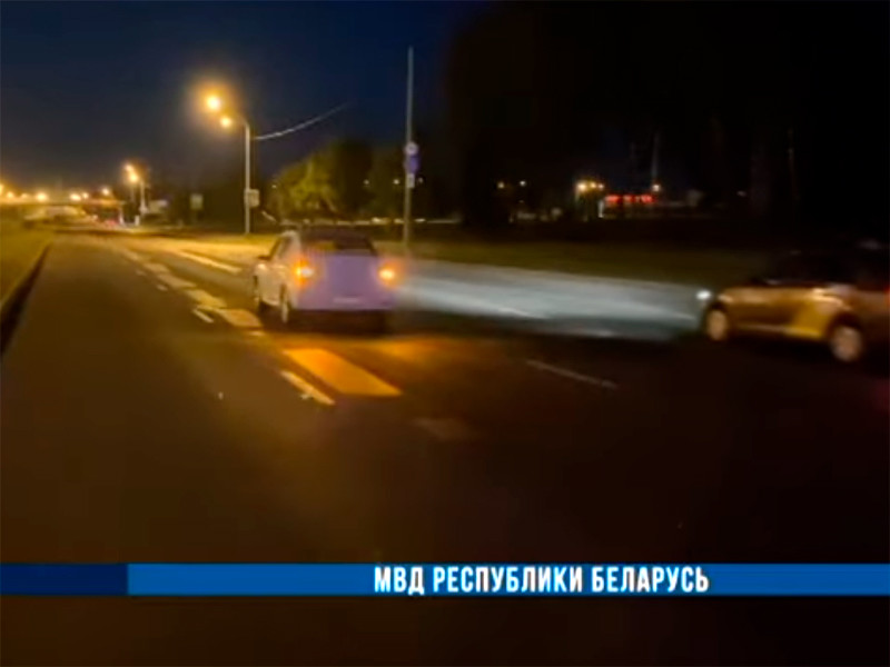 ДТП произошло в 3:20 16 августа на Партизанском проспекте. Водитель Renault сбил молодого человека, который, по предварительной информации, находился на проезжей части. Пострадавший скончался на месте
