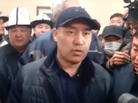 Ставший премьер-министром Киргизии оппозиционер попросил свернуть митинг у дома правительства
