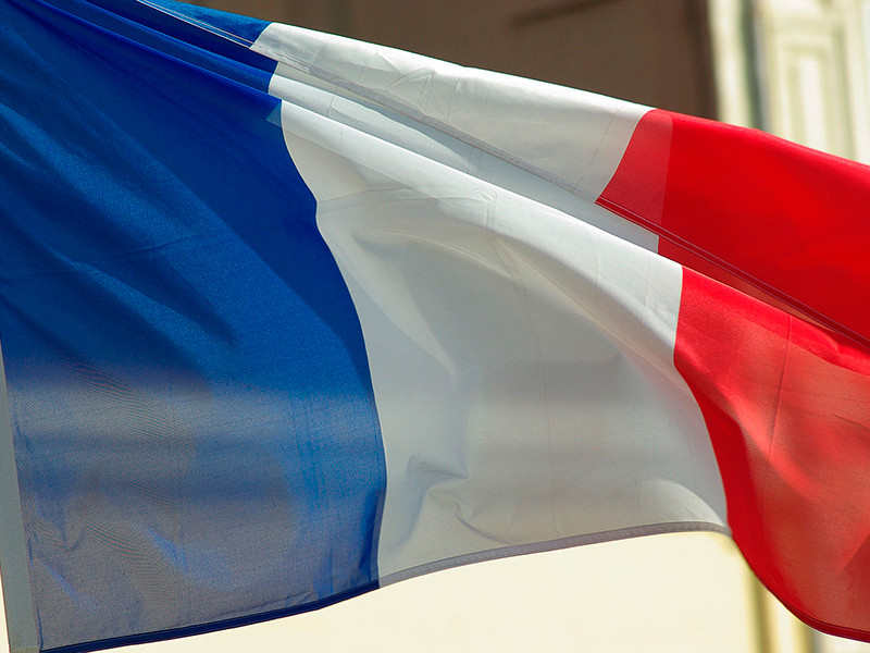 Убитого во Франции учителя посмертно наградят орденом Почетного легиона