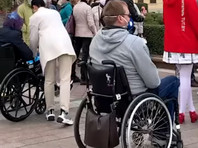 В столице Белоруссии возле костела Святого Симеона и Святой Елены в четверг начался протестный марш, в котором приняли участие люди с инвалидностью и их родственники