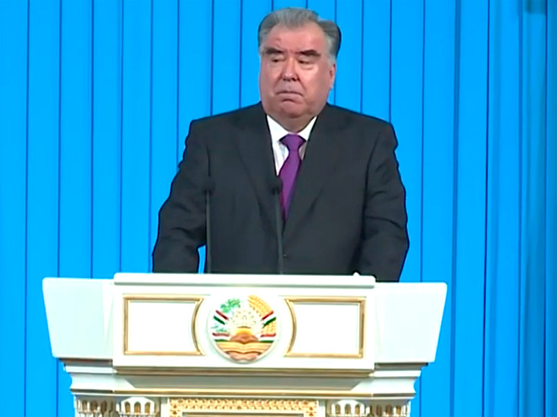 Президент Таджикистана Эмомали Рахмон объявил, что его страна избавилась от коронавируса, и что с 1-го января не было ни одного нового случая заболевания COVID-19