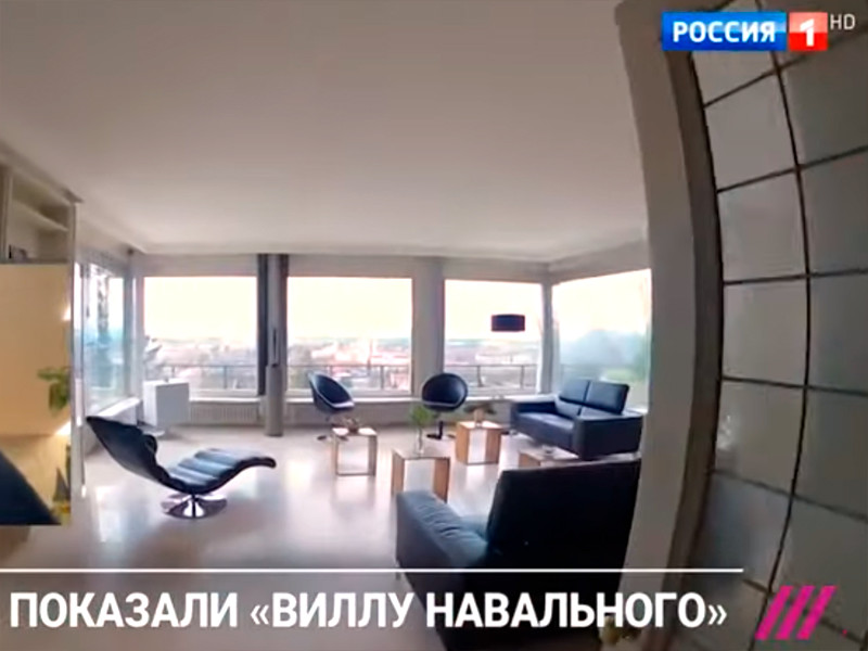 Глава сети региональных штабов Навального Леонид Волков рассказал в интервью "Дождю", что в показанном по российскому телевидению сюжете много лжи