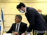 Глава МИД Израиля Габи Ашкенази подписал совместное заявление об установлении дипломатических отношений с Косово в ходе онлайн-церемонии