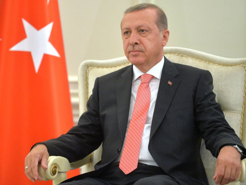 Президент Турции Эрдоган назвал "роскошным" ответ Путина на обвинения со стороны президента США 		