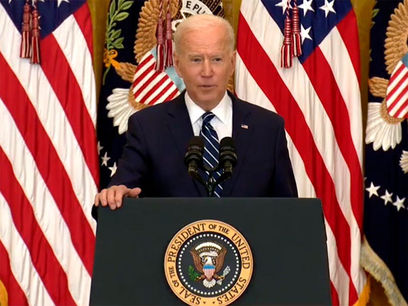 Президент США Джо Байден в четверг дал в Белом доме первую пресс-конференцию после вступления в должность 20 января