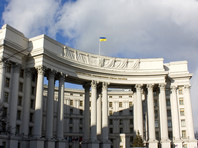 В распространенном 12 апреля заявлении украинского министерства иностранных дел говорится, что Киев направил предложение Москве, руководствуясь международными договоренностями