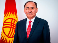 Президент и глава Минздрава Киргизии посоветовали лечить COVID-19 отваром ядовитого растения