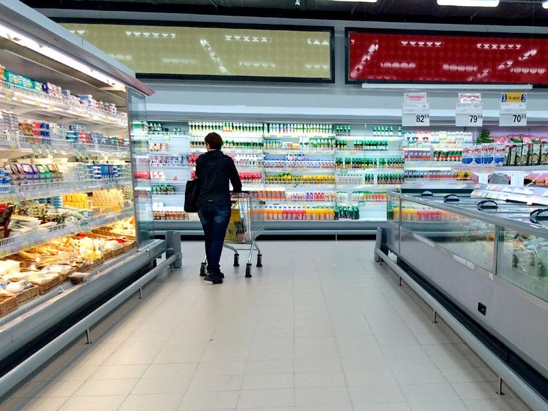 Россияне начали экономить на потреблении в ущерб качеству