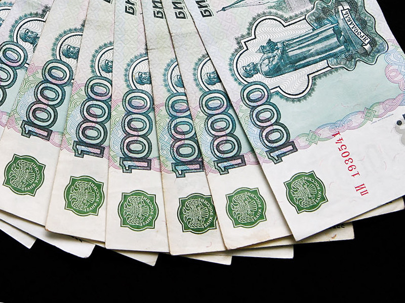 Средний прожиточный минимум россиян вырос до 9956 рублей