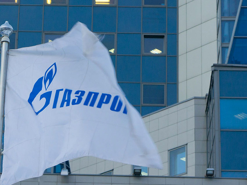 "Газпром" заключил без конкурса крупнейший в истории своих корпоративных закупок контракт