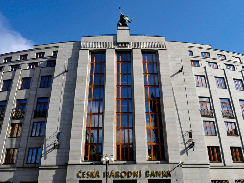 Центробанк Чехии отобрал лицензию у банка с российским капиталом