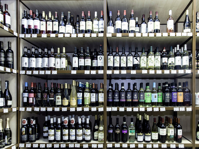 Роскачество: треть продающегося в России игристого вина - винная газировка
