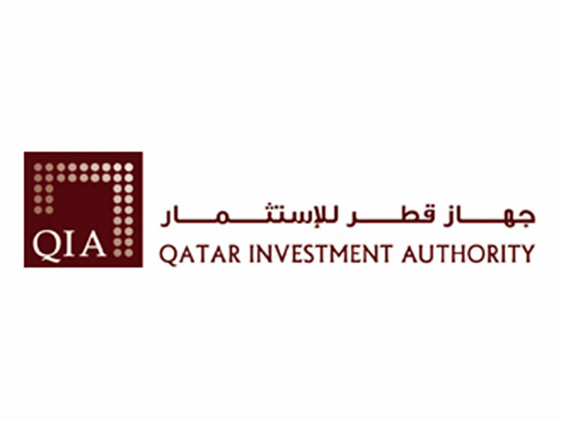 Суверенный фонд Катара (Qatar Investment Authority), который вместе с Glencore в паритетном СП (по 50% в консорциуме) приобрел 19,5% государственных акций "Роснефти", является государственным инвестиционным фондом Катара, финансовые активы которого включают акции, облигации и имущество, драгоценные металлы и другие финансовые инструменты