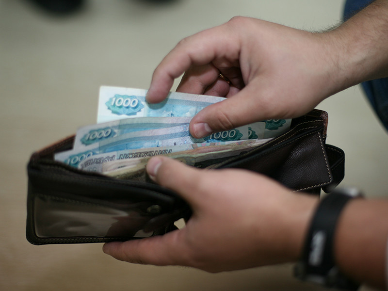 Реальные доходы россиян в 2016 году сократились почти на 6%