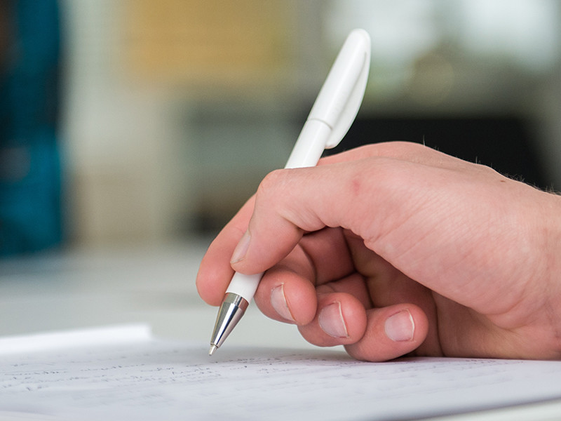 АСВ ищет экспертов для проверки добросовестности вкладчиков по почерку