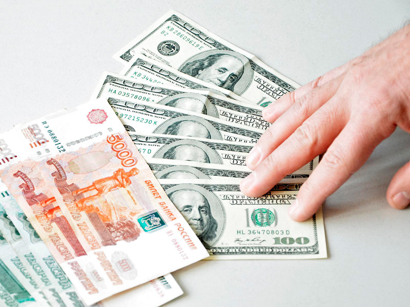 Дворкович пообещал доллар по 60 рублей, сославшись на неназванных экспертов


