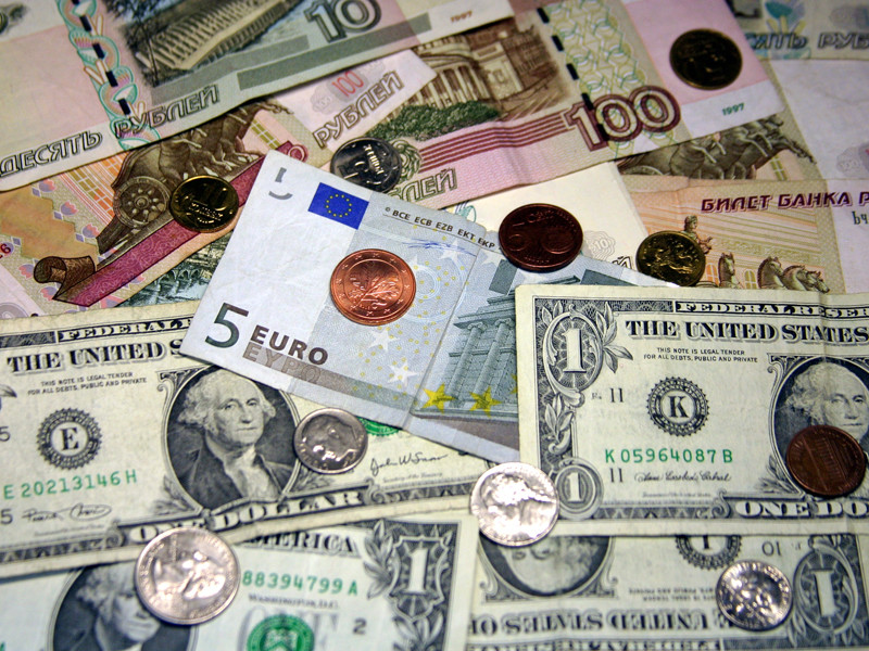 Интерес россиян к сбережениям в иностранной валюте начал подыматься