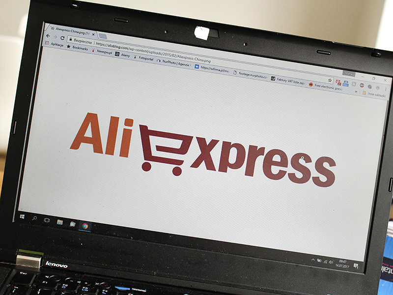 Интерес жителей Российской Федерации к товарам на AliExpress со словом "секс" в описании за месяц заметно понизился