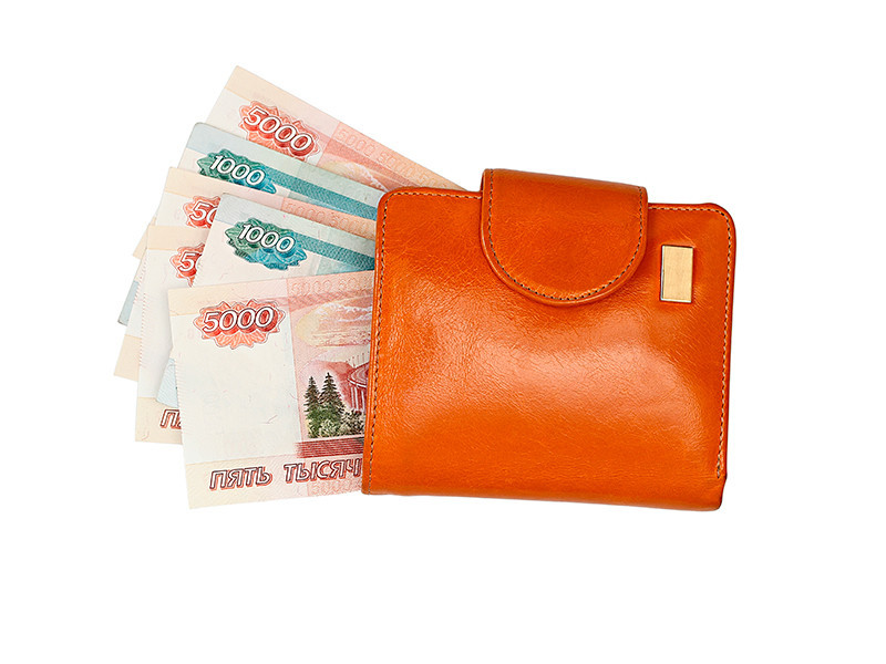 Социологи узнали, сколько денег нужно россиянам для счастья: 100 тысяч в месяц - уже богач

