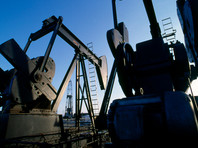 Нефть дешевеет из-за опасений роста предложения