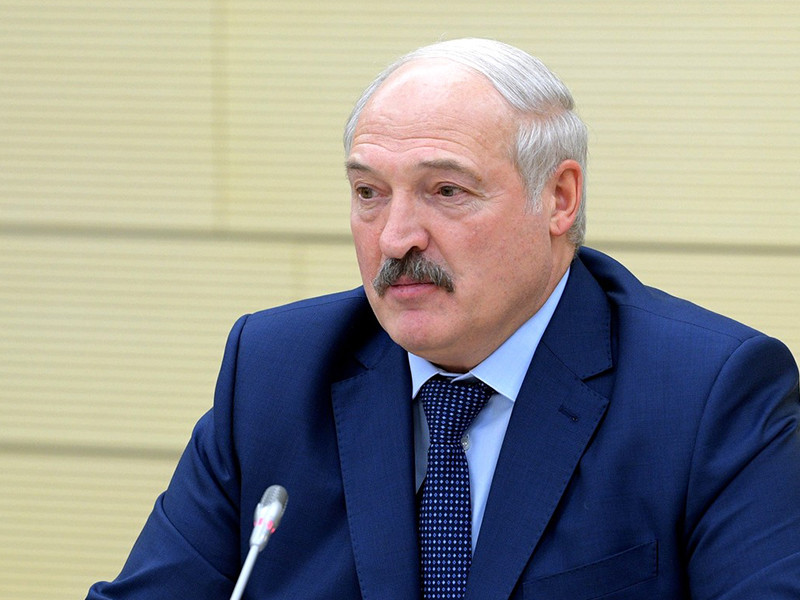  Лукашенко подписал декрет N8 "О развитии цифровой экономики"
