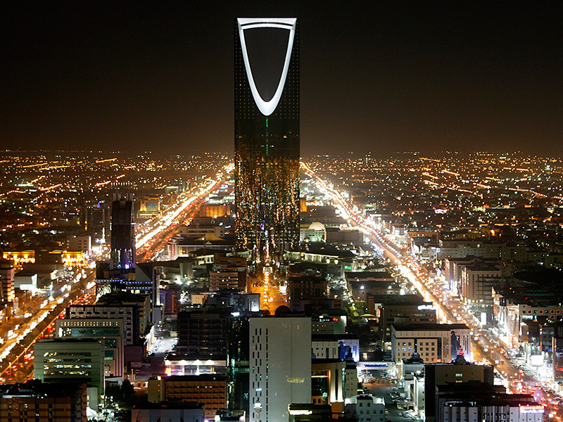 Саудовская Аравия с 1 апреля снимает большинство ограничений на выдачу виз туристам
