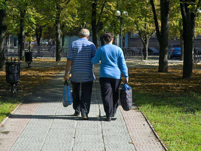 Повышение пенсионного возраста одобряют всего 6% россиян