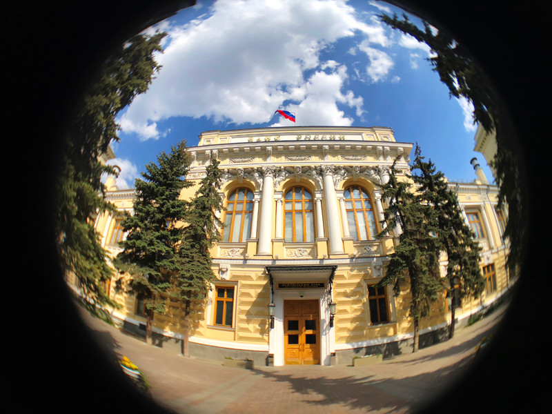 Готовятся поправки, разрешающие российскому ЦБ проводить проверки банков в стиле оперативно-разыскных мероприятий