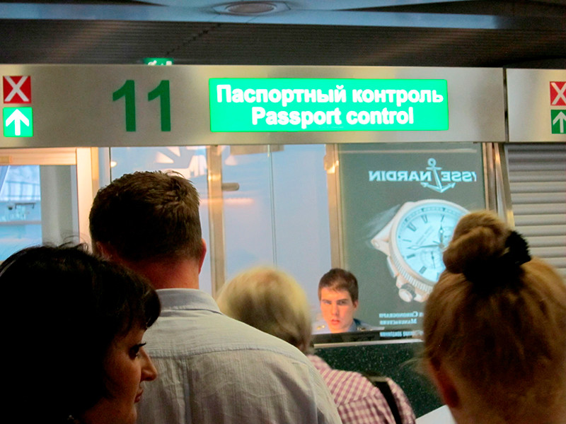Московские судебные приставы за год удвоили количество ограничений на выезд за рубеж для должников
