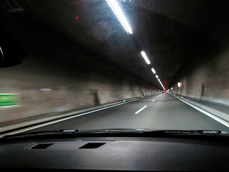 Мегадорогую скоростную трассу к Сочи через тоннели в Мамайском перевале правительство предложило оплатить частному бизнесу РФ