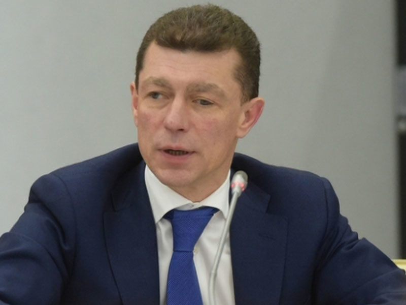 Министр труда и социальной защиты Максим Топилин заявил,что России не хватает 800 млрд, чтобы избавиться от бедных
