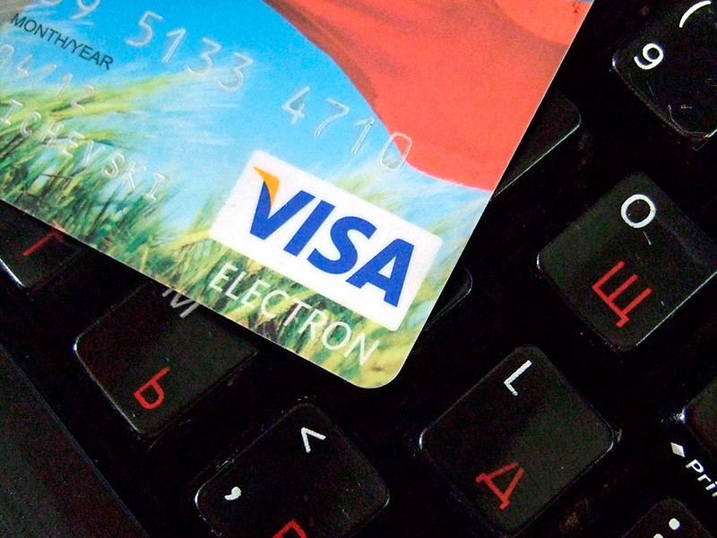 Visa увеличила до 3 тысяч рублей лимит на покупки без ПИН-кода

