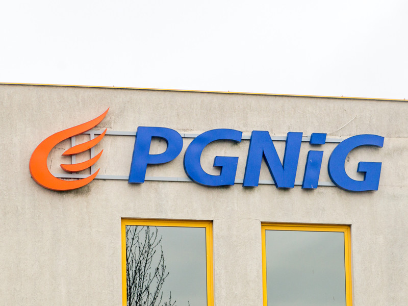 По решению Стокгольмского арбитража "Газпром" заплатит польской PGNiG 1,5 млрд долларов