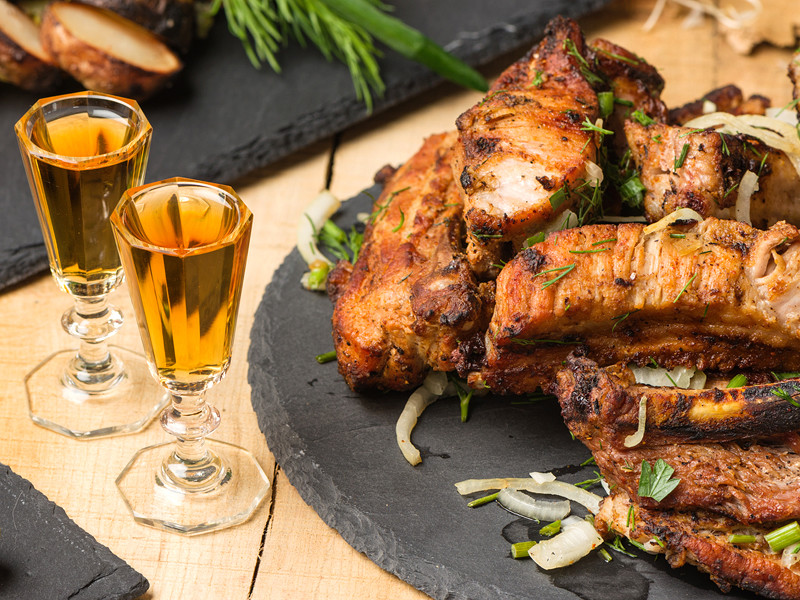 Роскачество назвало самые опасные и безопасные для здоровья продукты