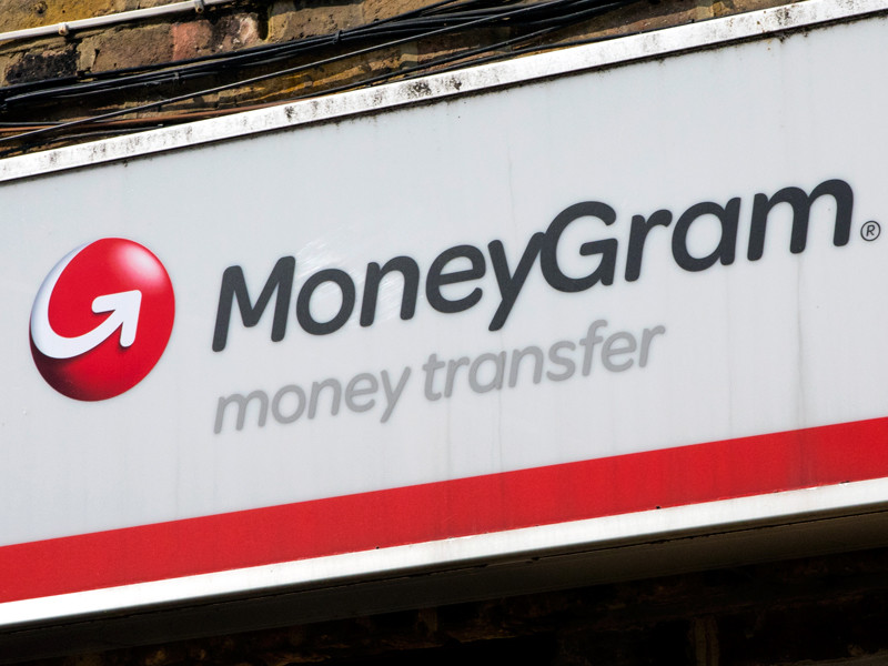 Единственный зарегистрированный зарубежный сервис денежных переводов MoneyGram ограничил работу в России