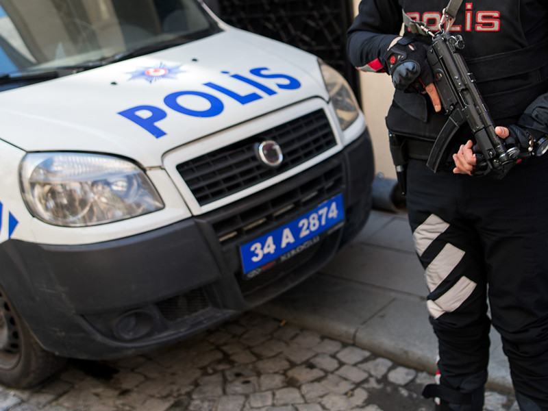 Турецкая полиция будет высматривать серийного убийцу во время религиозных праздничных мероприятий