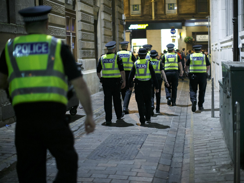 В Шотландии таксист-мусульманин признан виновным в убийстве единоверца, опубликовавшего в соцсети пасхальное поздравление