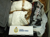 В Австралии арестован канадец с двумя девушками, которые прятали в каютах лайнера 95 кг кокаина