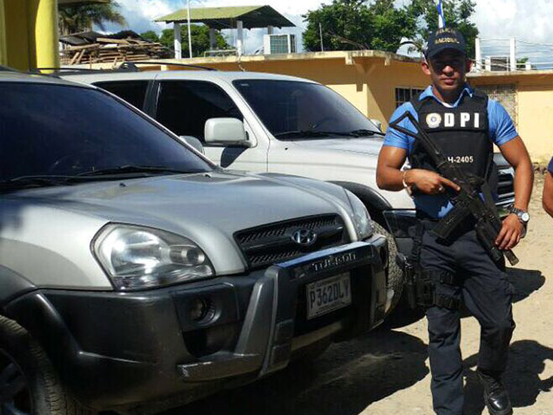 Делвин Сальгадо, мэр городка Эль-Негрито на севере Гондураса, был задержан в рамках полицейской операции, которая проводилась одновременно в разных провинциях